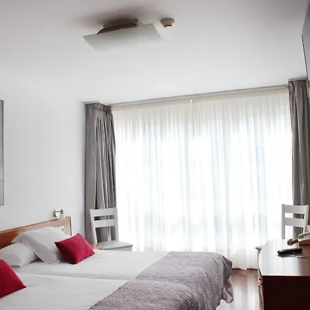 מלון Horreo By Bossh! 2*