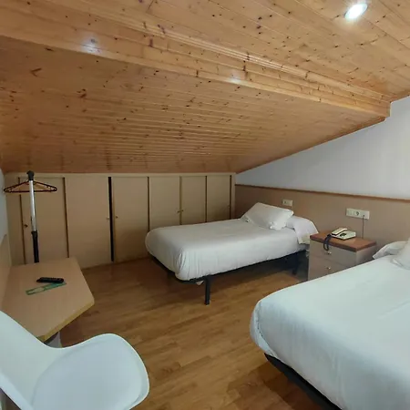 Horreo By Bossh! 圣地亚哥－德孔波斯特拉